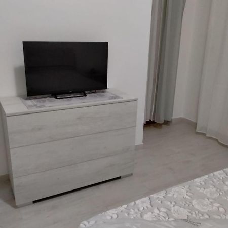 Anefe Hotell Brindisi Eksteriør bilde